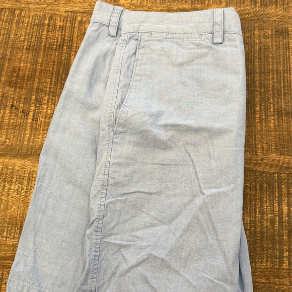 Banana Republic Men's Light Blue Shorts - Picture 5 of 12